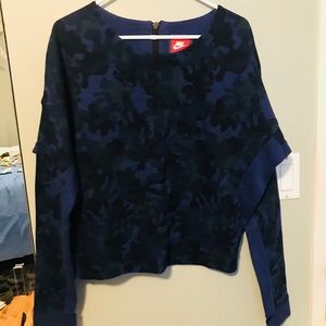 Nike Sweater